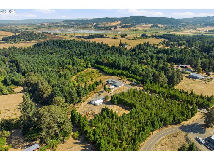 Property Photo: 2840 NW Phillips Rd OR 97119