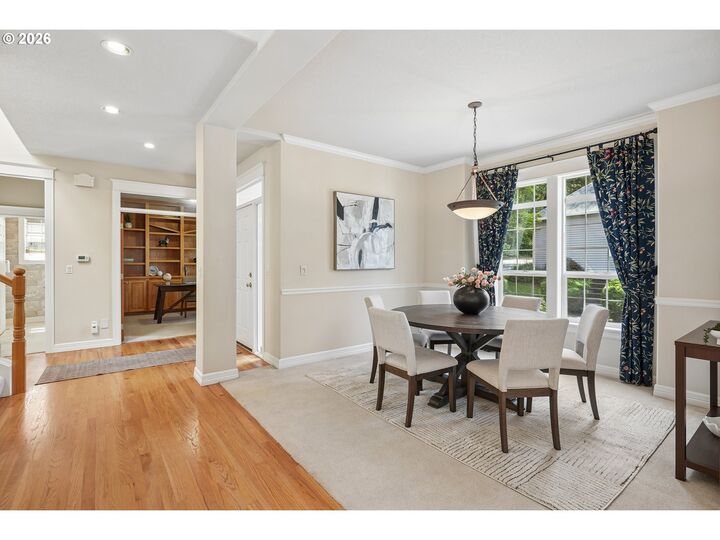 Property Photo:  6209 SW Canby St  OR 97219 