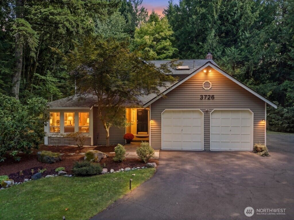 Property Photo: 3726 219th Avenue SE WA 98075