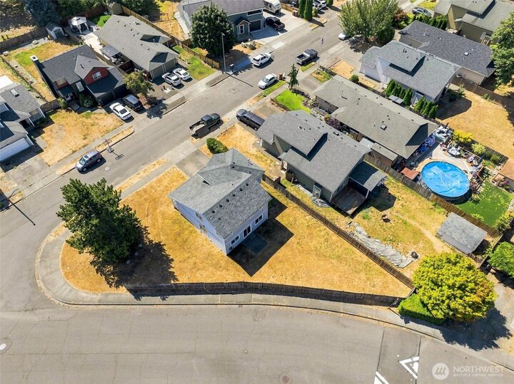Property Photo:  6521  26th St NE  WA 98422 
