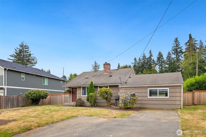 Property Photo: 1045 S 197th Street E WA 98148