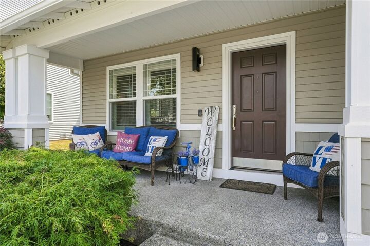 Property Photo: 20540 Horizon Way SE WA 98272