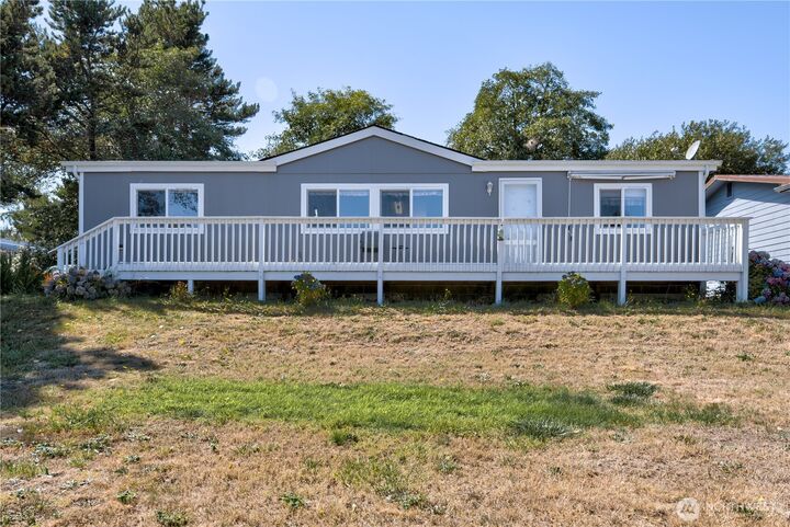 Property Photo:  24307  Birch Place  WA 98640 