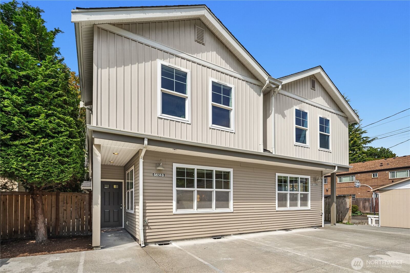 Property Photo:  5614  Fauntleroy Way SW B  WA 98136 