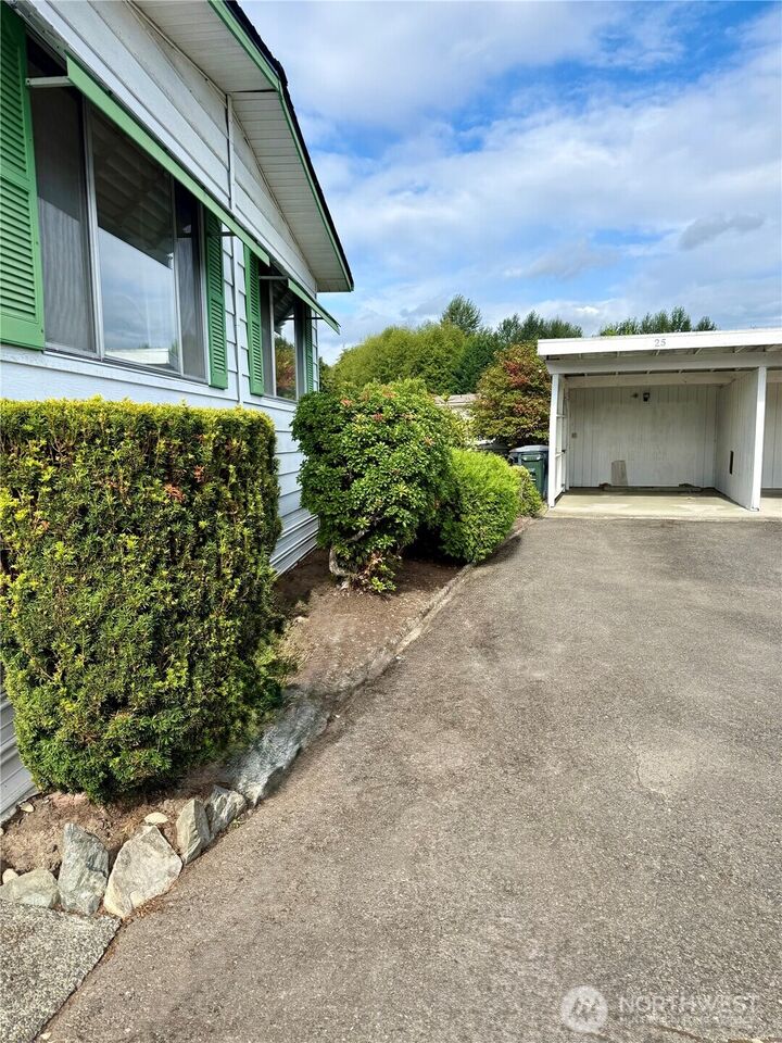 Property Photo: 3010 35th Avenue Ct E 23 WA 98443