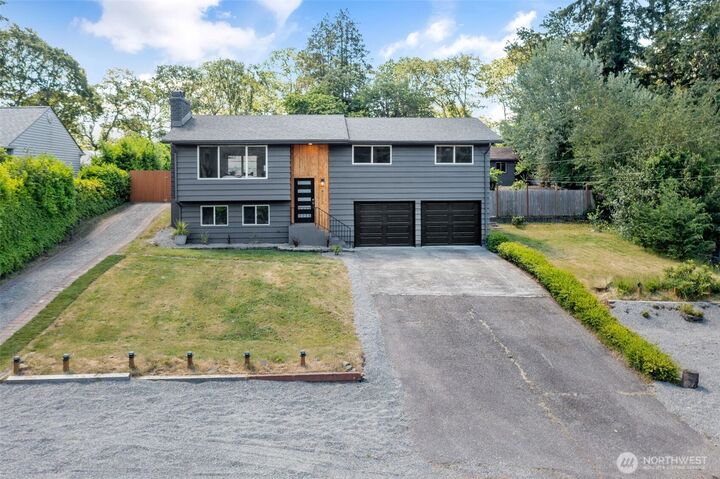 Property Photo:  8712  Wildwood Avenue SW  WA 98498 
