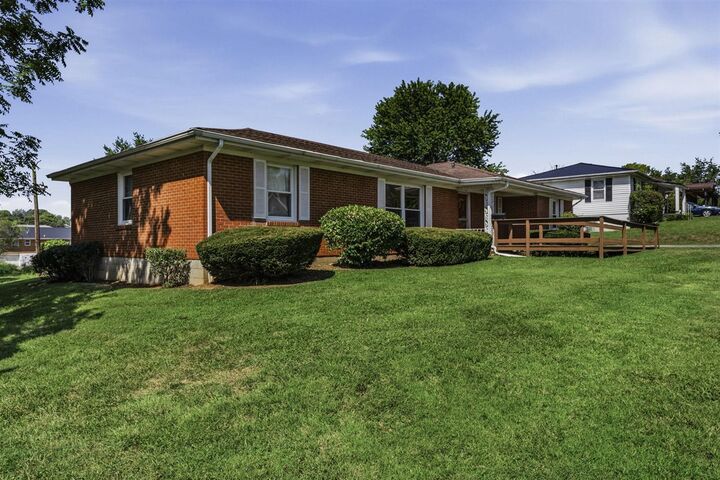 Property Photo: 117 Groce Street KY 42141