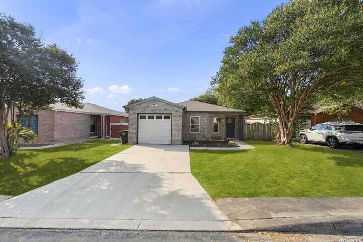 Property Photo:  11414 Colusa Dr  TX 78245 