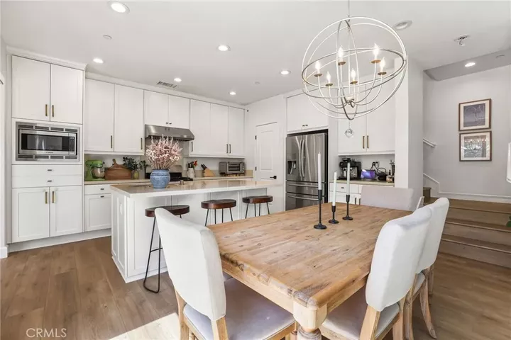 Property Photo: 67 Kestrel CA 92618