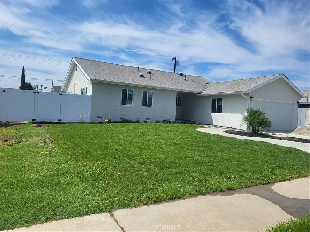 Property Photo:  313 Stardust  CA 92870 