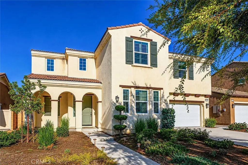 Property Photo:  4060 S Bowery  CA 91761 