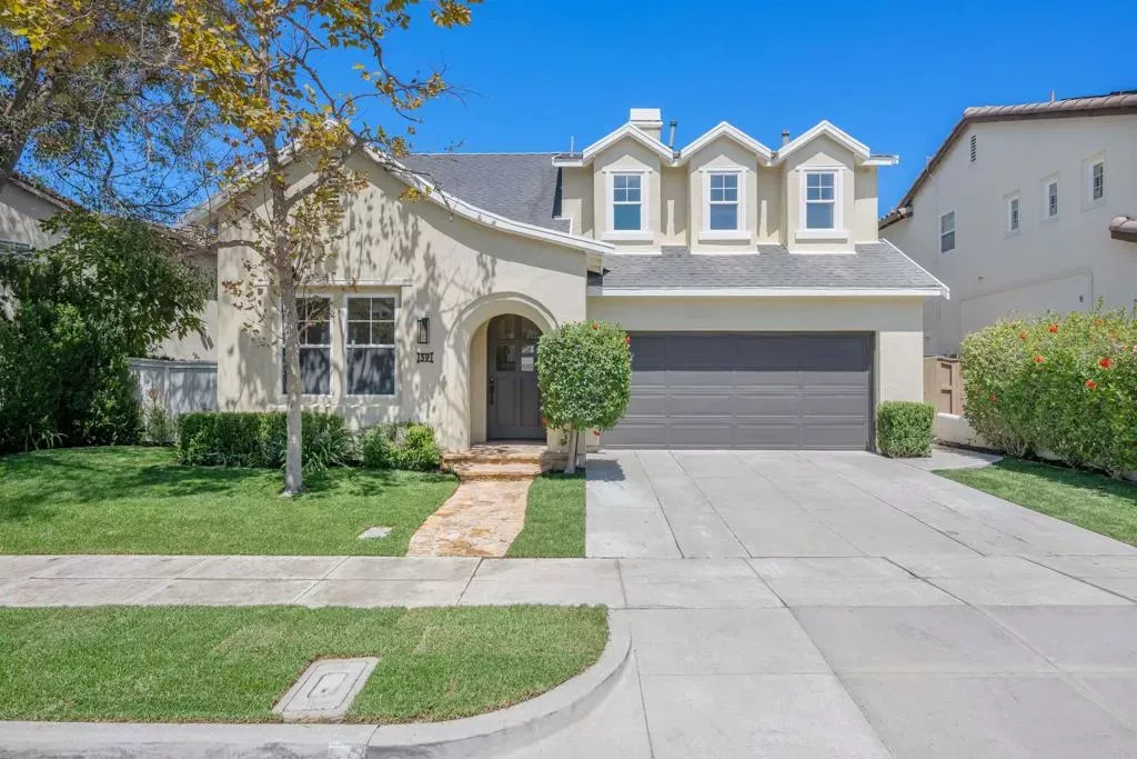 Property Photo: 59 Skywood St CA 92694