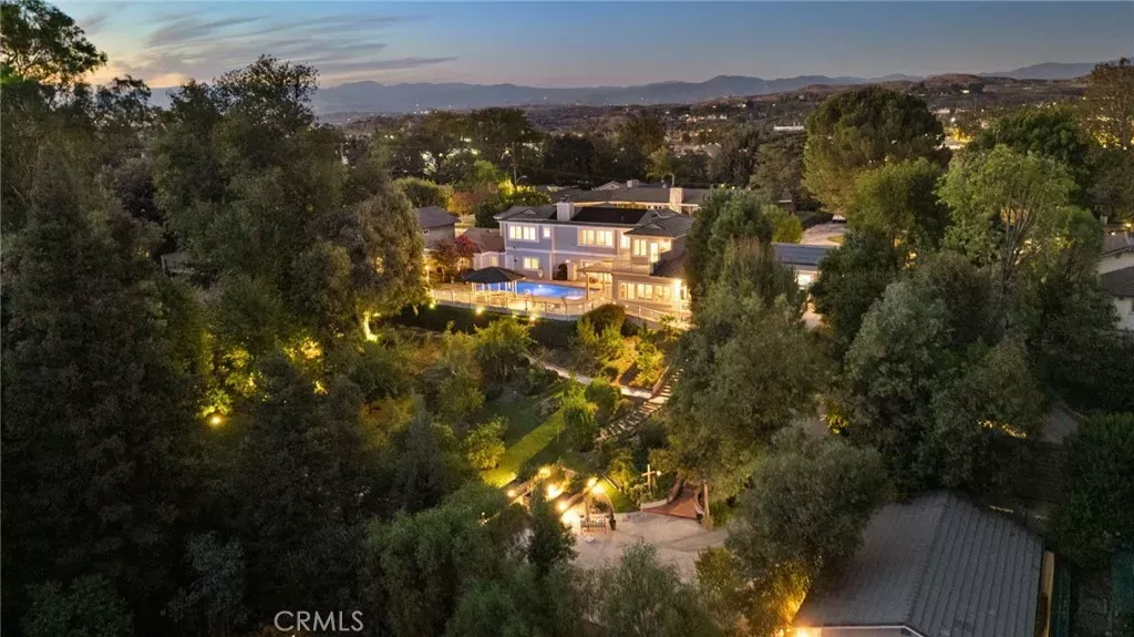 Property Photo:  24335 Arcadia Street  CA 91321 