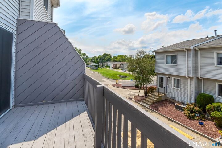Property Photo:  273 Derby Avenue 305  CT 06418 