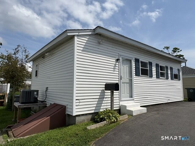 Property Photo:  138 Beach Avenue Rear  CT 06460 