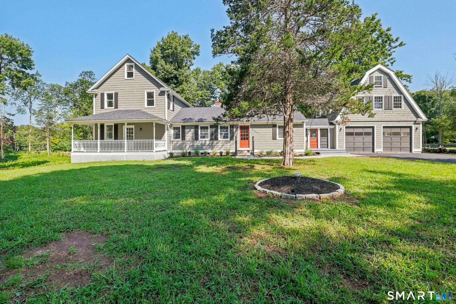 Property Photo:  195 North Main Street  CT 06447 