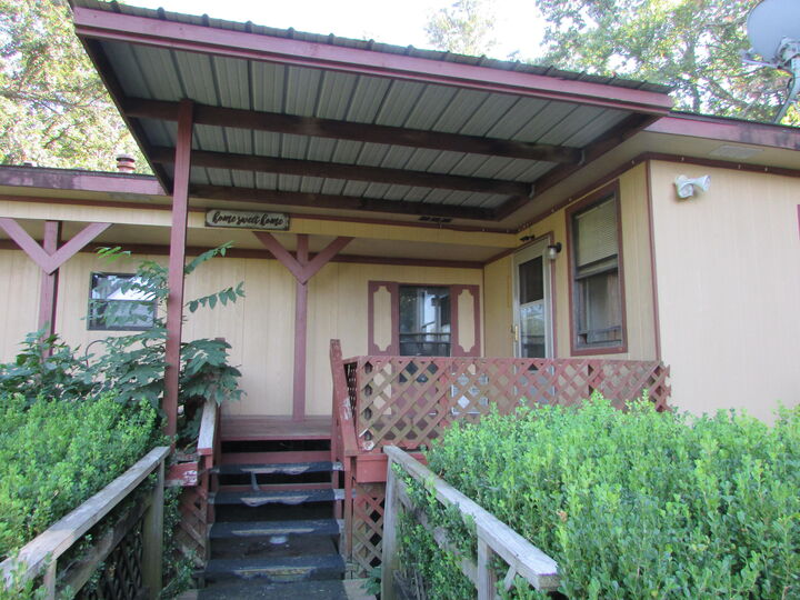 Property Photo:  1782 W State Highway Ww  MO 65803 