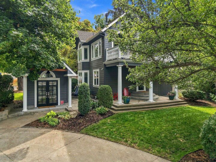 Property Photo:  1727 E 16th Ave 1727  E 16th  WA 99203 
