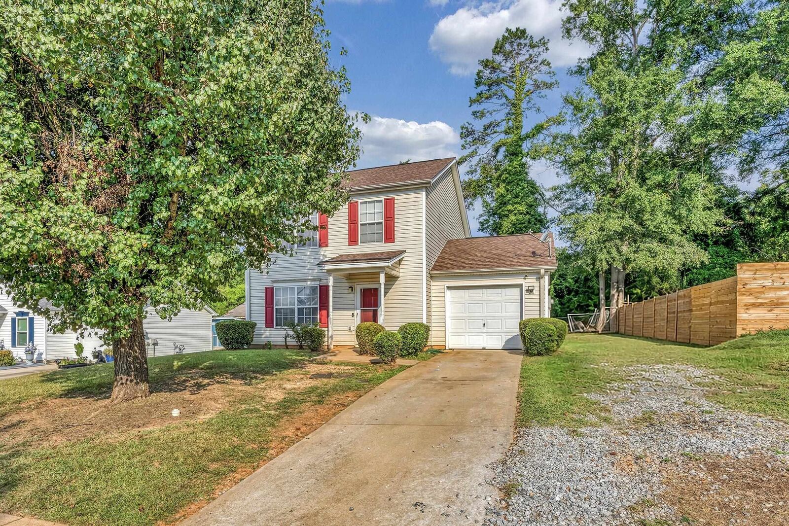 Property Photo:  231 E Corley Lane  SC 29303 