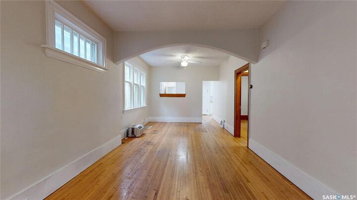 Property Photo: 2212 Montreal Street SK S4P 1L6