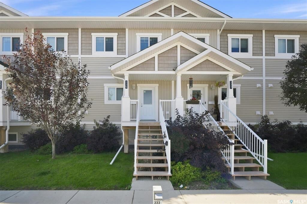 Property Photo:  522 Cornish Road 335  SK S7T 0Z4 