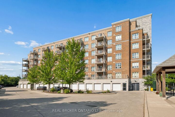 Property Photo: 155 Water Street S 211 ON N1R 3E3