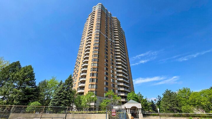 89 Skymark Drive 2211 — photo 1