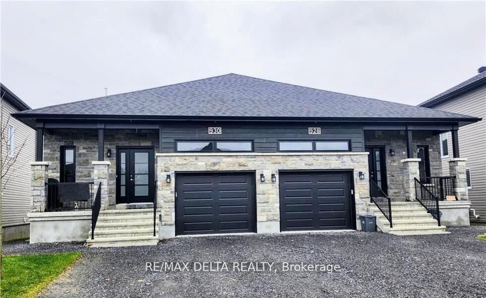 Property Photo:  928 Chablis Crescent  ON K0A 1W0 