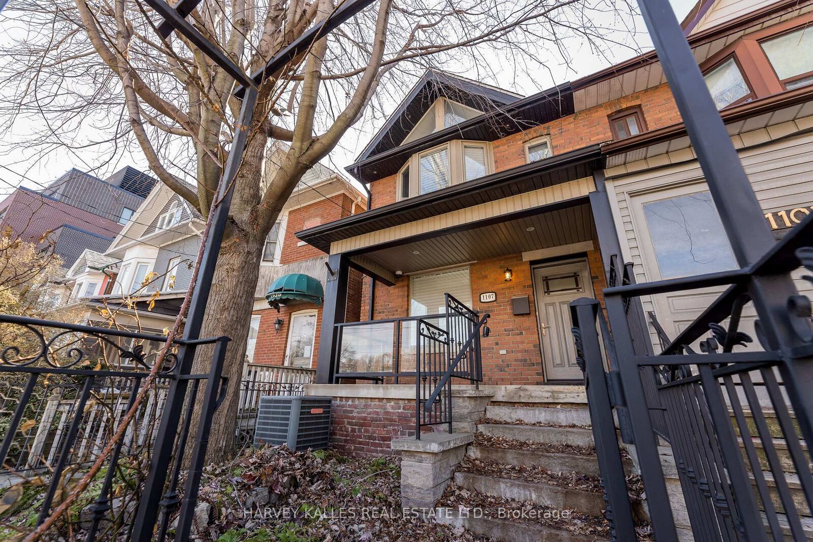 Property Photo: 1107 Gerrard Street E ON M4M 1Z9