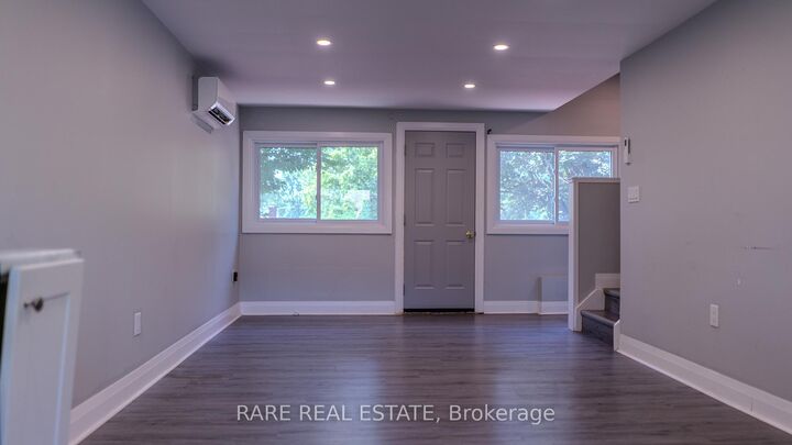 Property Photo:  7 Plazaway Street 1  ON L3C 4J6 