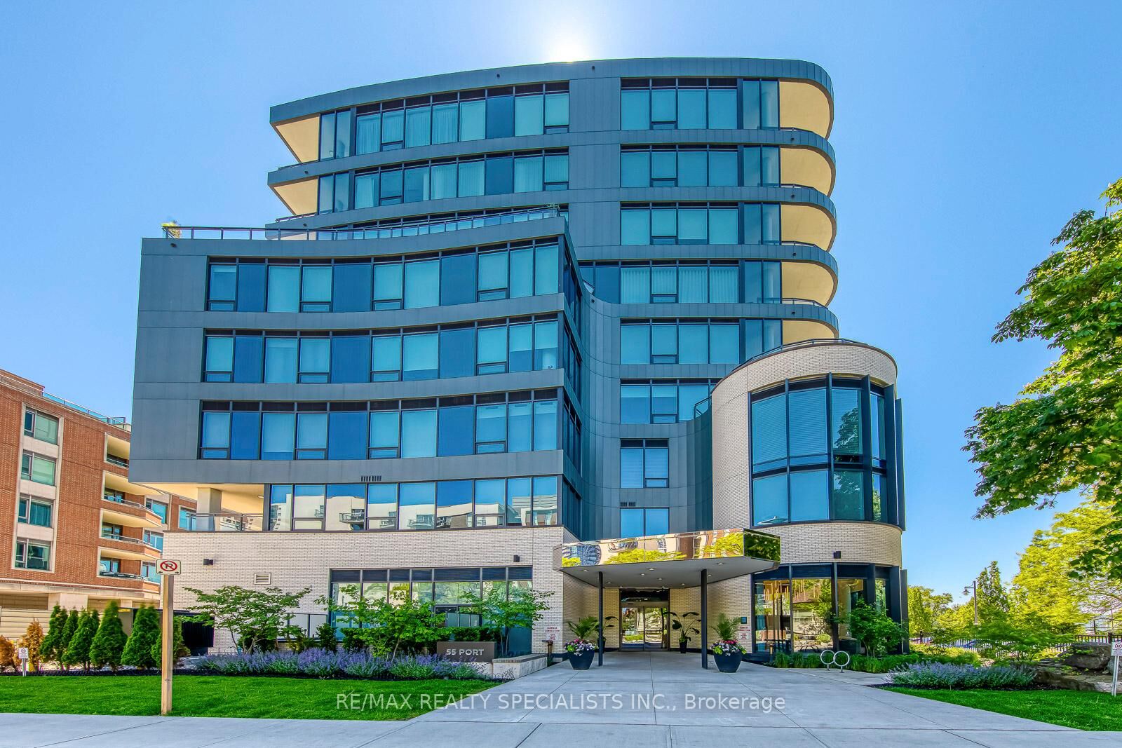 Property Photo: 55 Port Street 304 ON L5G 4P3