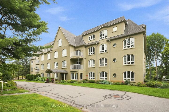Property Photo:  31 Dairy Lane 306  ON P1H 2L7 