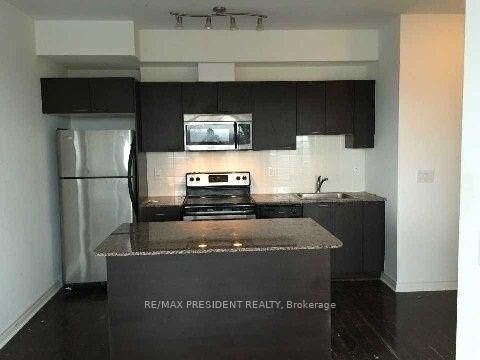 Property Photo: 385 Prince Of Wales Drive 2102 ON L5B 0C6