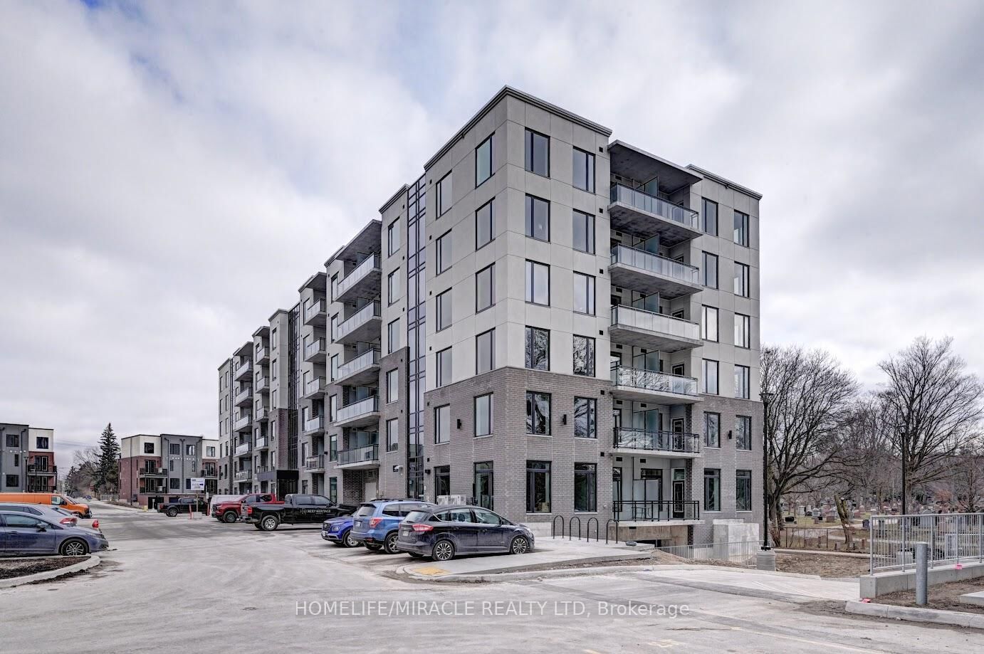 Property Photo:  107 Rogers Street 110  ON N2J 0G3 