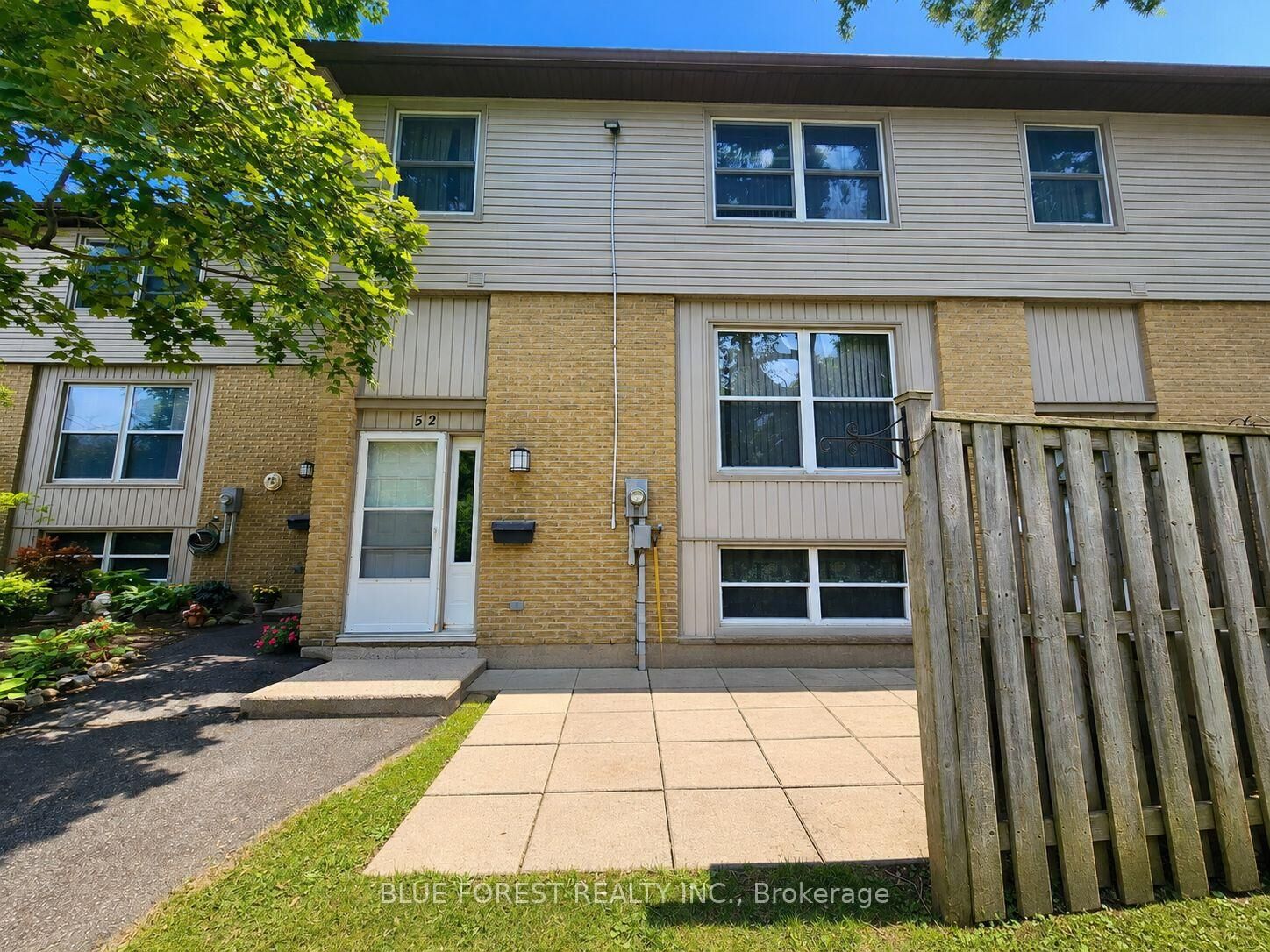 Property Photo: 760 Berkshire Drive 52 ON N6J 4A5