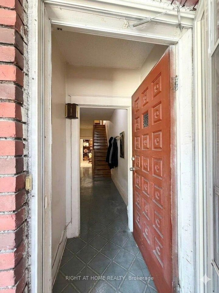 Property Photo: 665 Ossington Avenue ON M6G 3T6