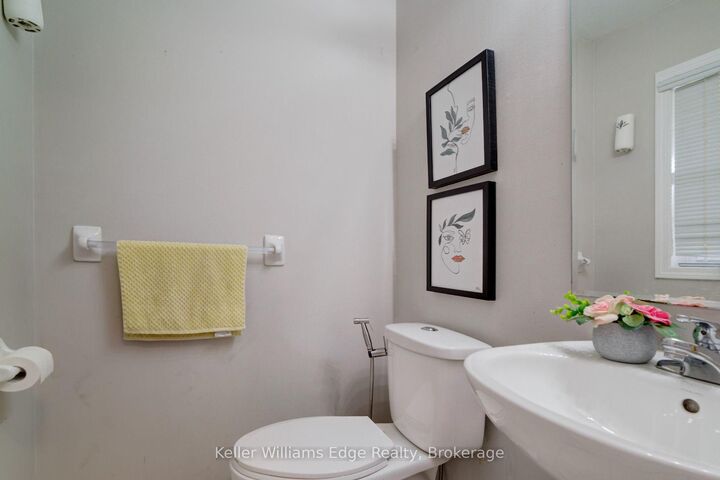 Property Photo:  4028 Donnic Drive  ON L7M 0A7 