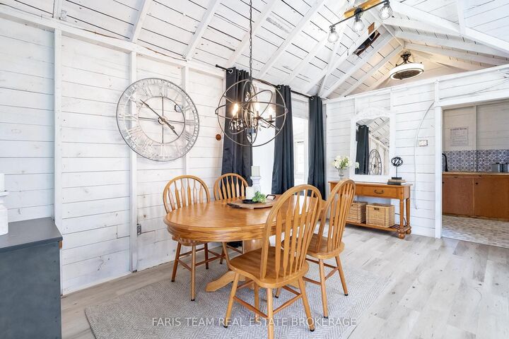 Property Photo: 365 Robins Point Road ON L0K 2A0