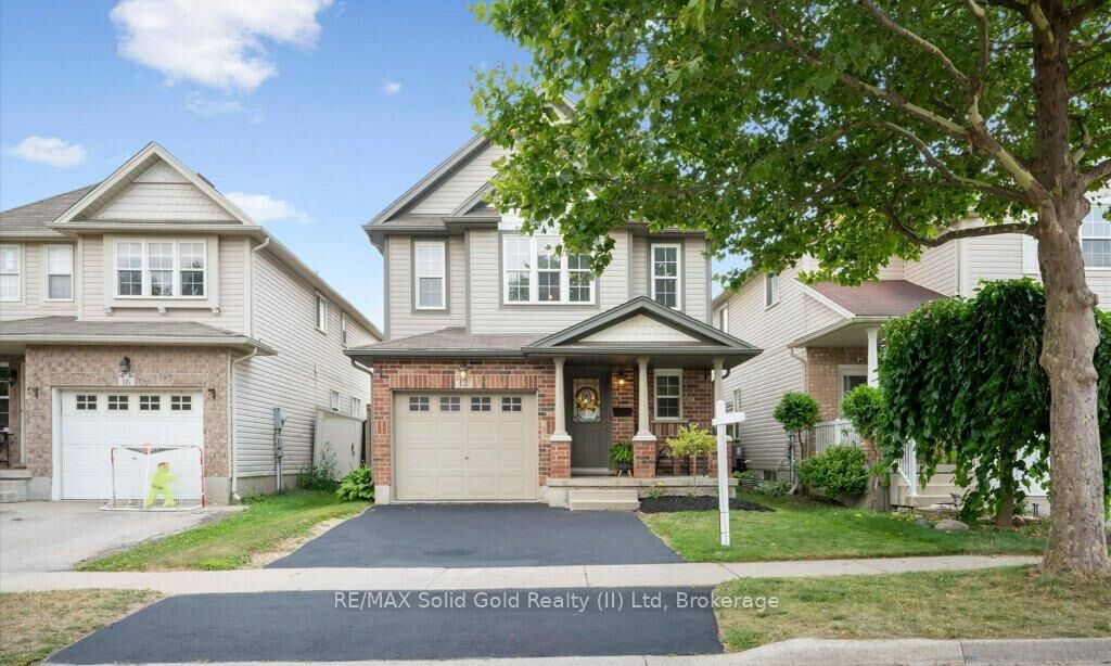 Property Photo: 12 Frankfurt Street ON N2R 1T5