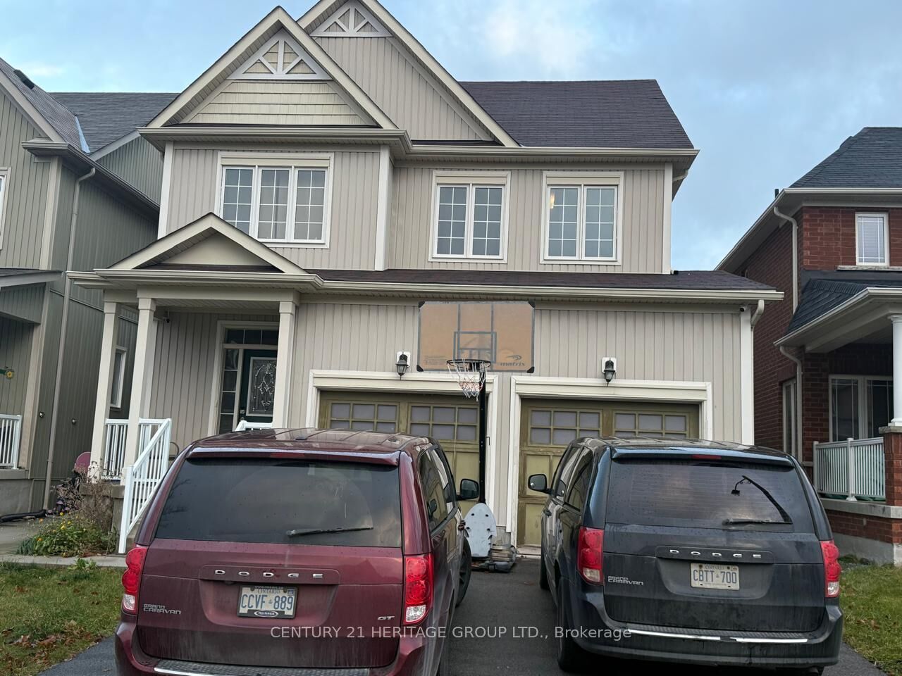 Property Photo: 11 Fred Mason Street ON L4P 0B2