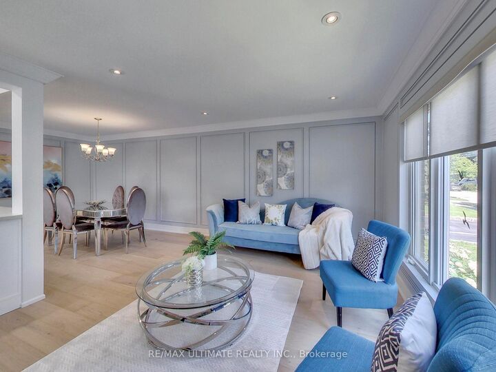Property Photo:  3626 Anniversary Road  ON L5C 2G1 