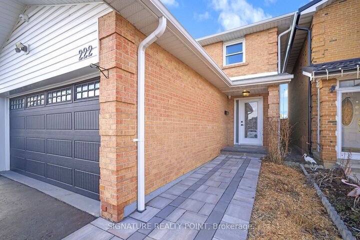 Property Photo:  222 Simmons Boulevard  ON L6V 3Y1 