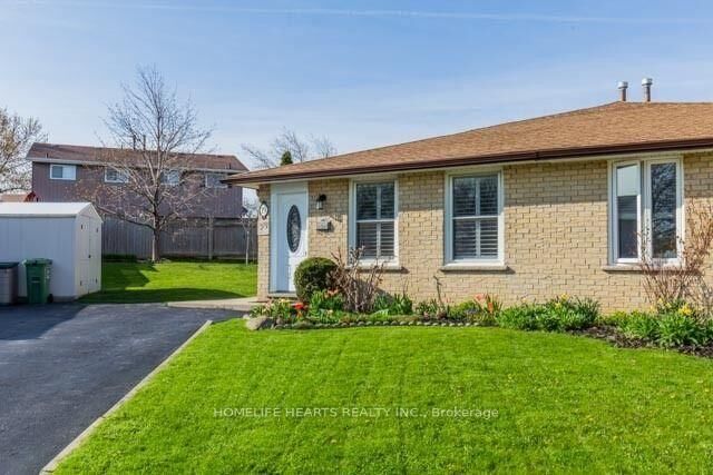 Property Photo: 19 Hopewell Crescent ON L8J 1P3