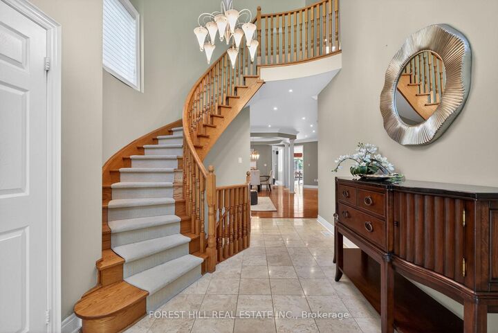 Property Photo: 33 Chopin Boulevard ON L4J 8Y6