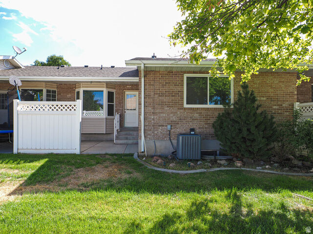 Property Photo: 546 S 20 E UT 84058