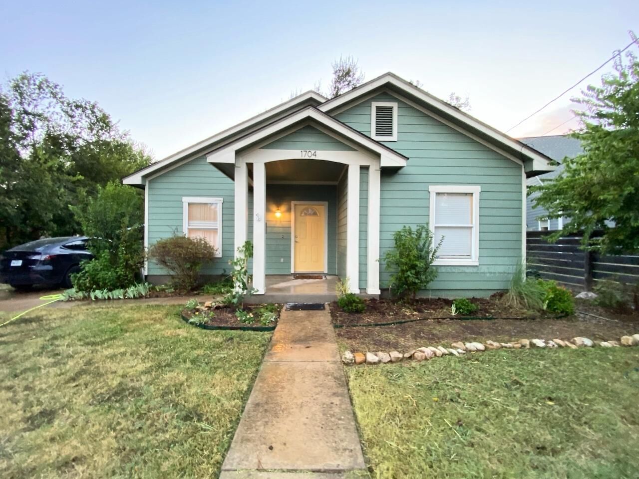 Property Photo: 1704 S College Street TX 78626