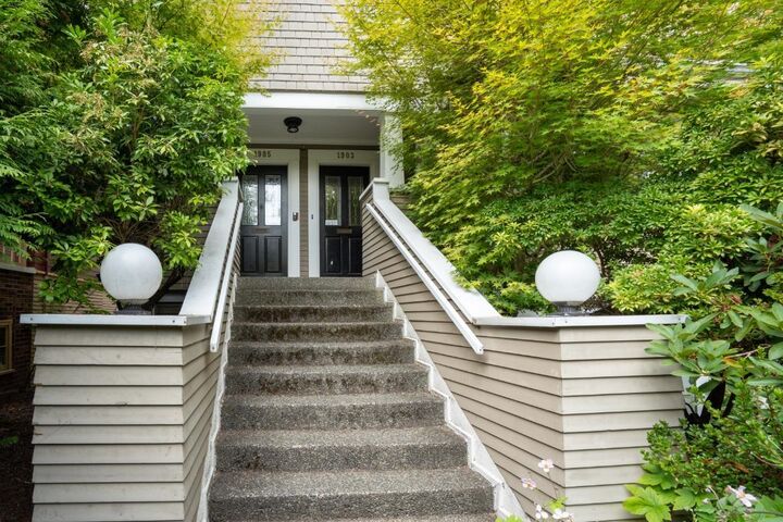 Property Photo:  1903 W 14th Avenue  BC V6J 2K1 