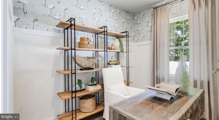 Property Photo: 10433 Yosemite St MD 20695