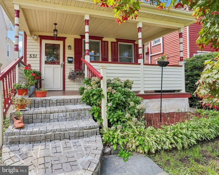 Property Photo: 531 Crown Street PA 19067