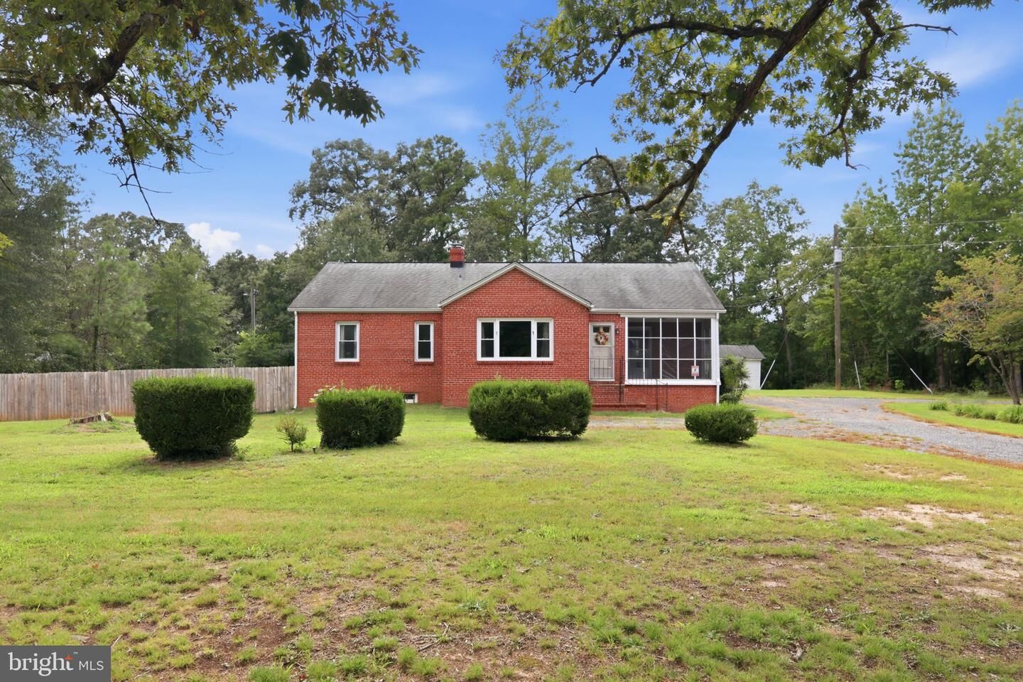 Property Photo:  24294 Ruther Glen Road Road  VA 22546 